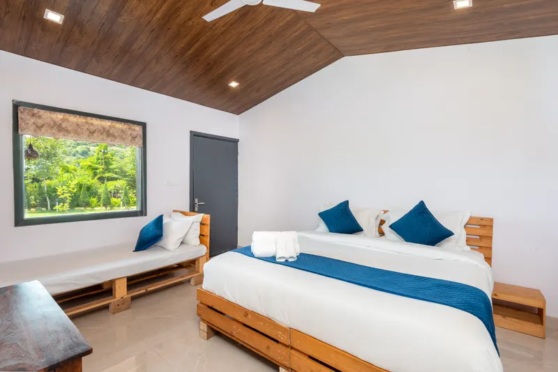 Farm Aravalia — Hill View Premium